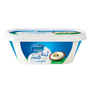 لبنة طازجة كاملة الدسم